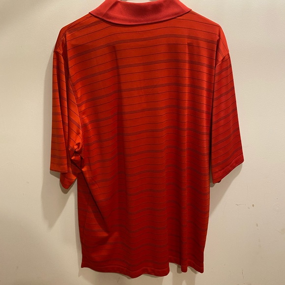 Red Golf Shirt size Large - Picture 3 of 3